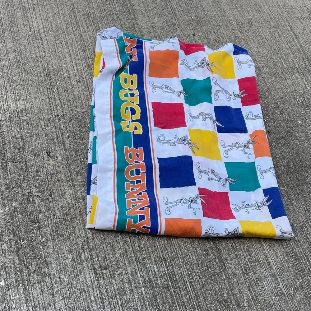 1997 Warner Bros. Bugs Bunny Twin Sized Flat top sheet Vintage Y2K Retro